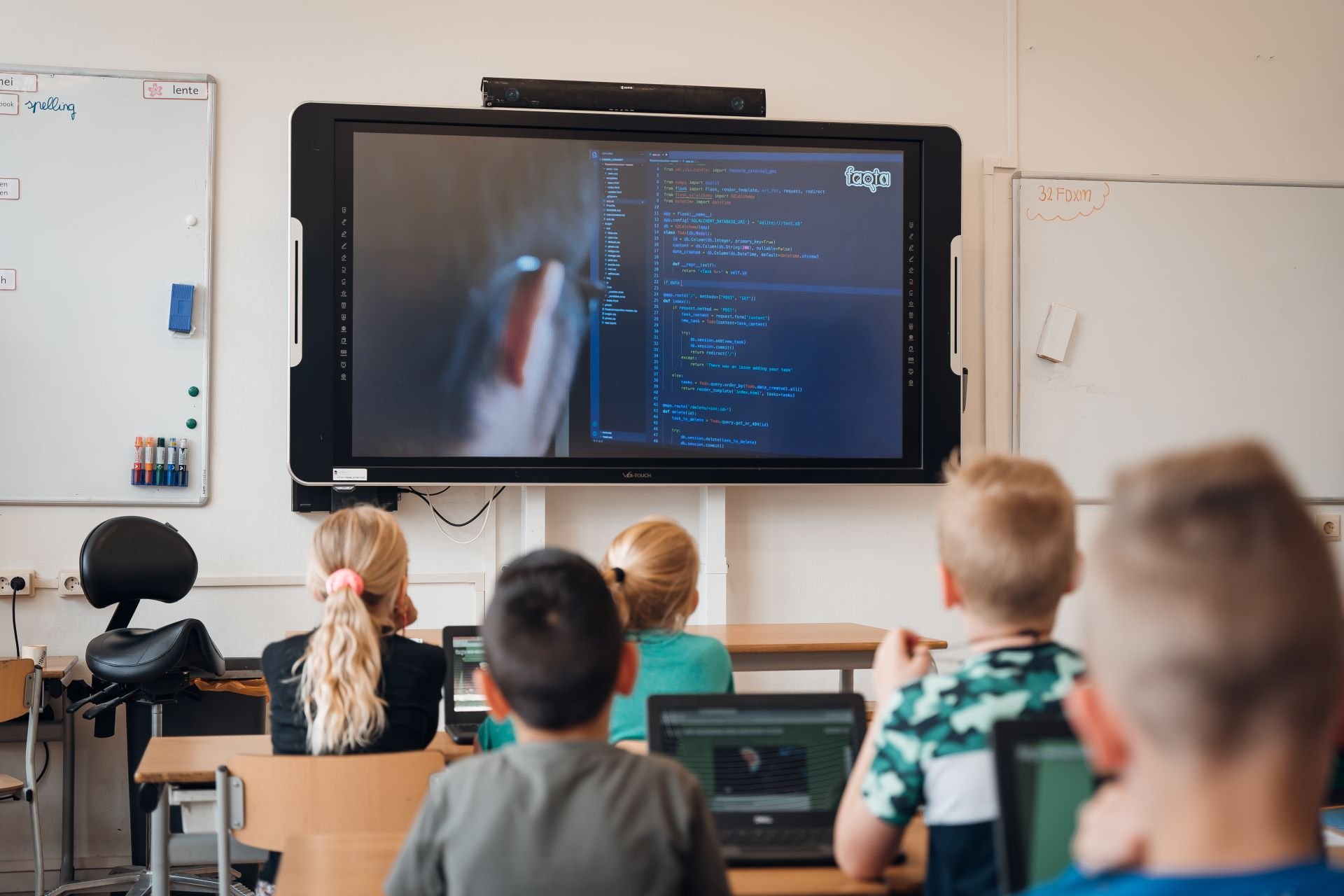 Bij digitale geletterdheid leer je wat programmeren is